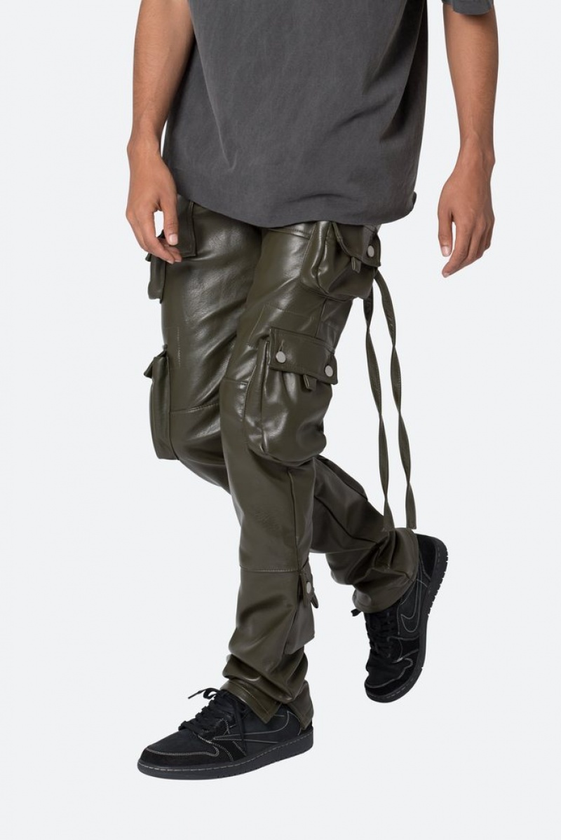 Straight Denim Mnml D152 Cuir Cargo Pants Vert Olive  | KIK-8879073