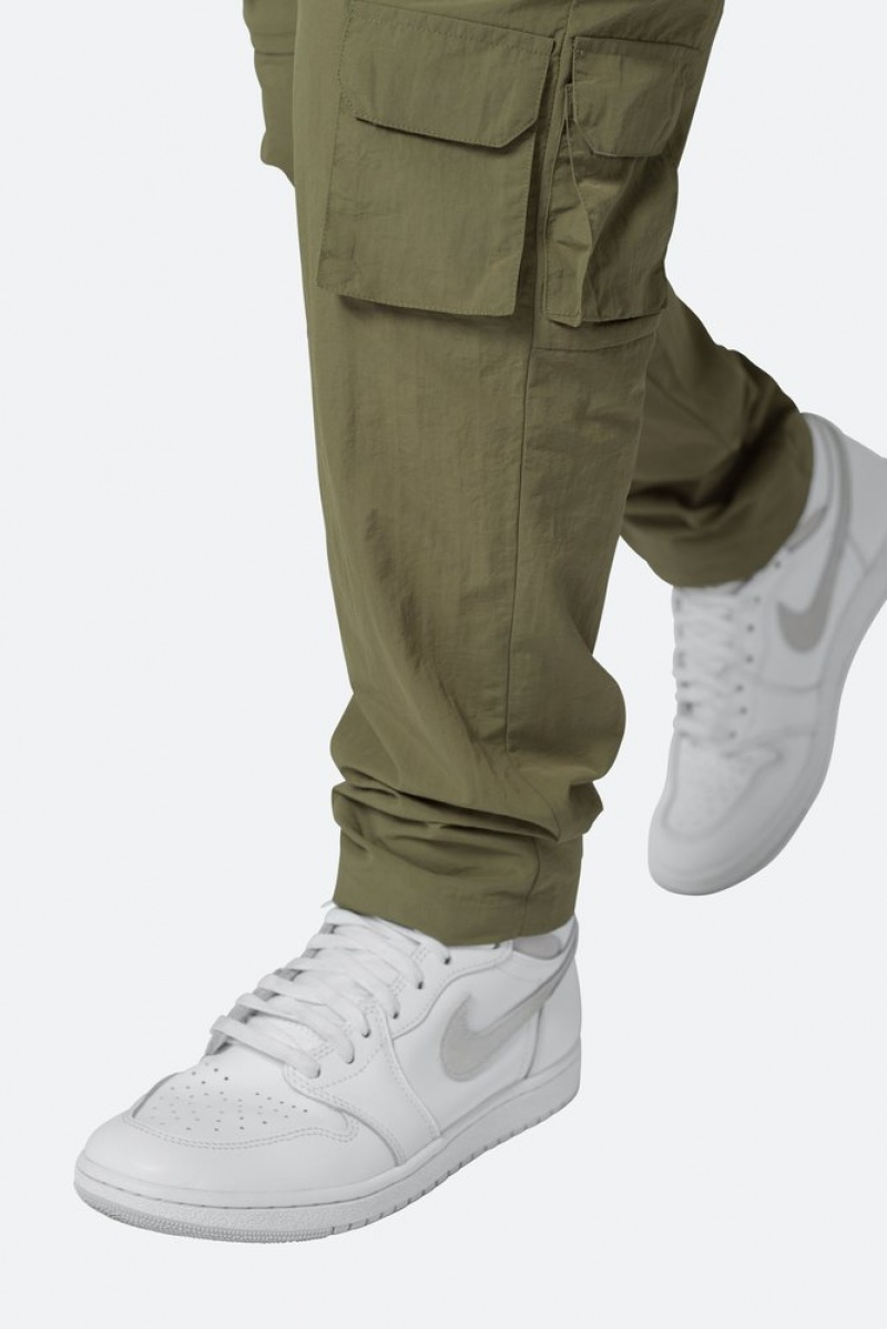 Cargos Mnml Nylon Cargo Traveler Pants Vert Olive  | MPL-4949848