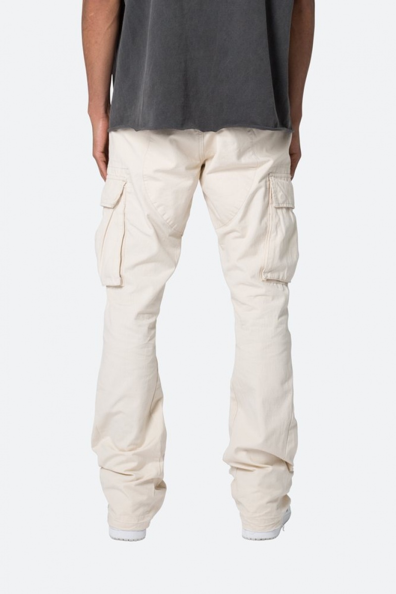 Cargos Mnml Bootcut Cargo Pants Kaki  | OWW-0490363